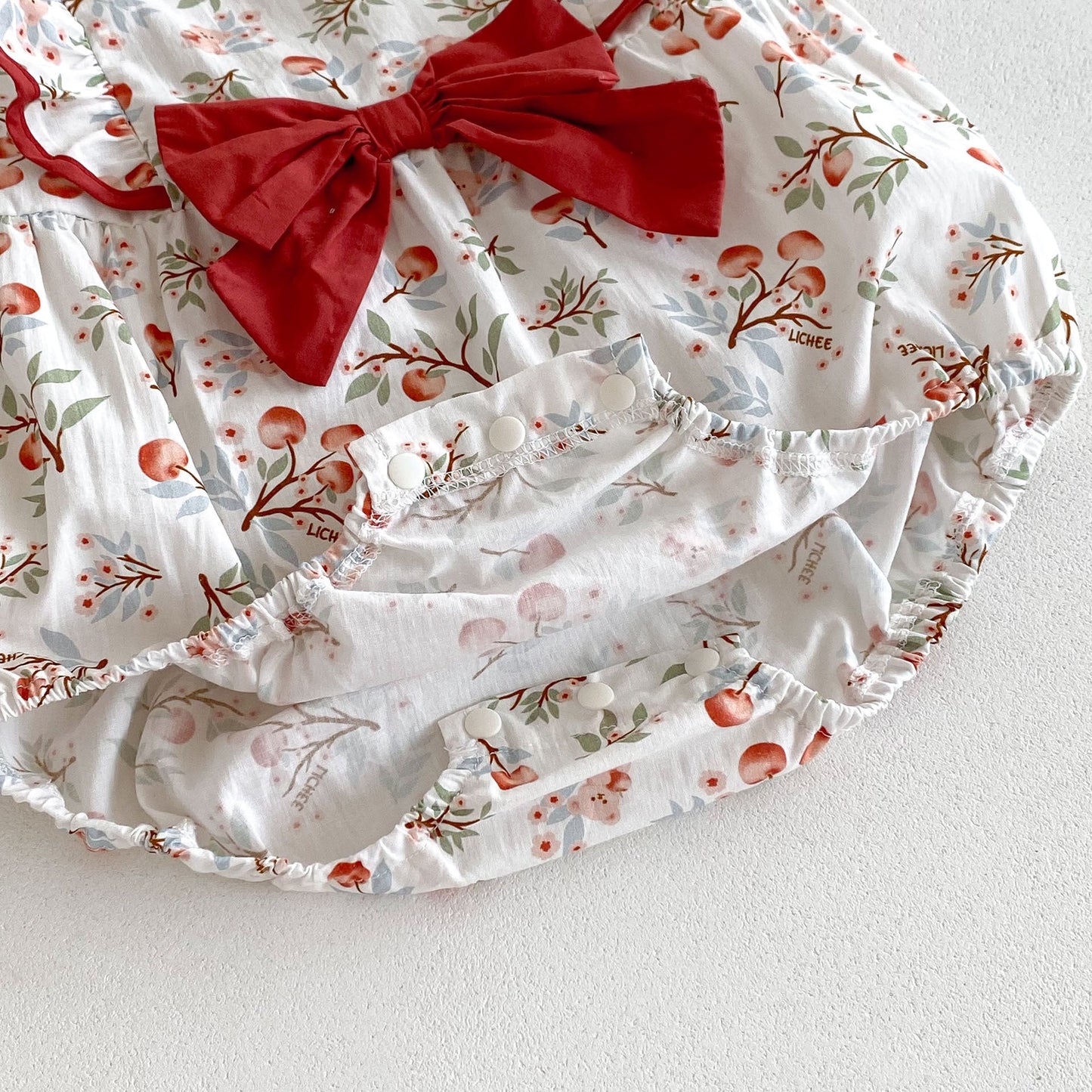 Design Summer Baby Kids Girls Cherry Pattern Square Neck Sleeveless Big Bow Onesies-3